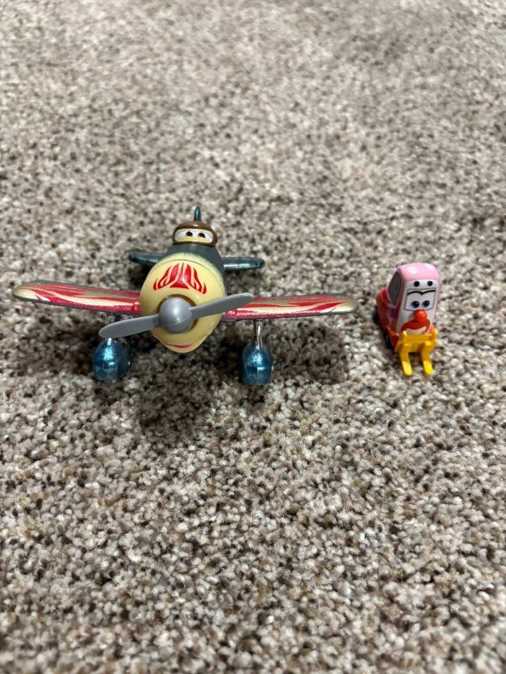 Disney Pixar Cars On The Road Circus Stunt Biplane Performer Lot